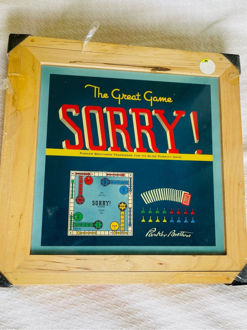 Hasbro Sorry! Vintage game in wood box